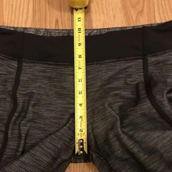Lululemon Forme Pant Yoga Leggings Pants Women’s Size 10 Heather Grey Black - Picture 9 of 10